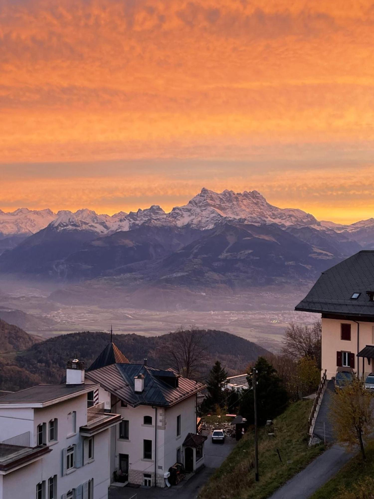Charmant Appartement Au Vagabond Leysin Exterior photo